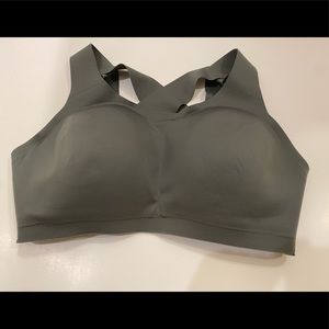 Lululemon Enlite bra